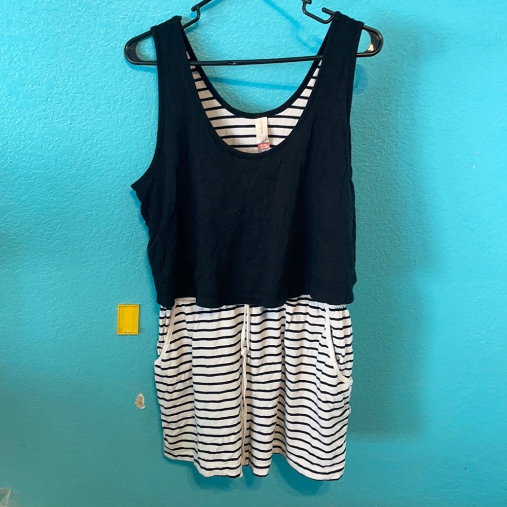 Juniors/Women’s Romper